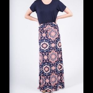 A&D Maxi Skirt NWT